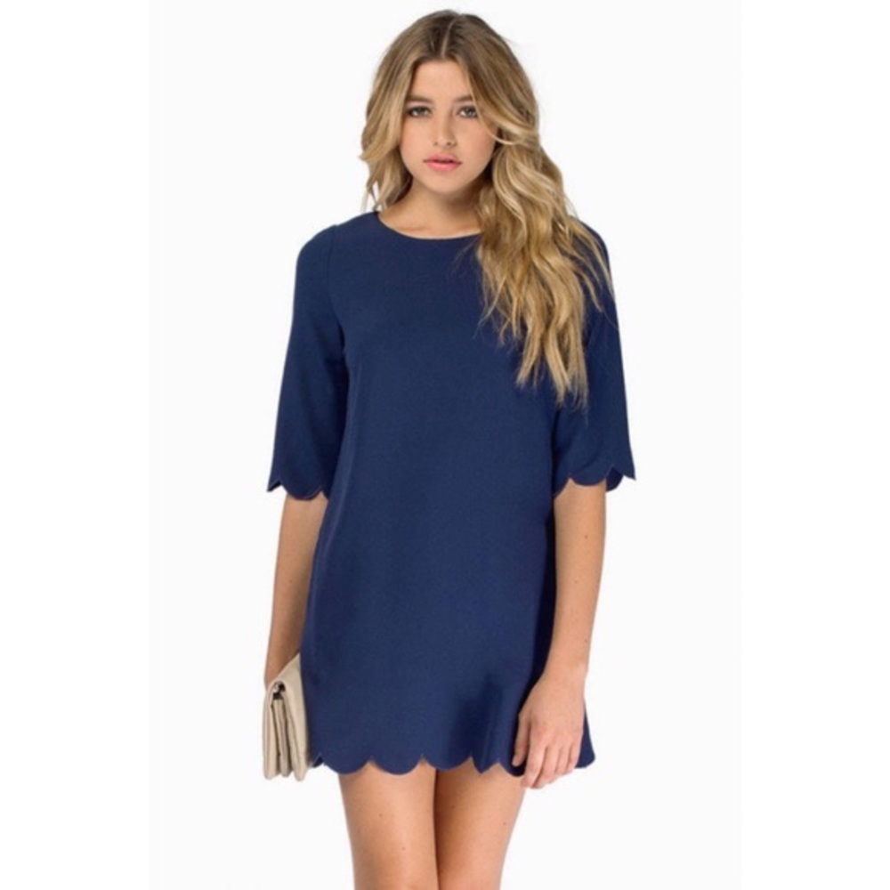 Tobi Scalloped Dress Navy